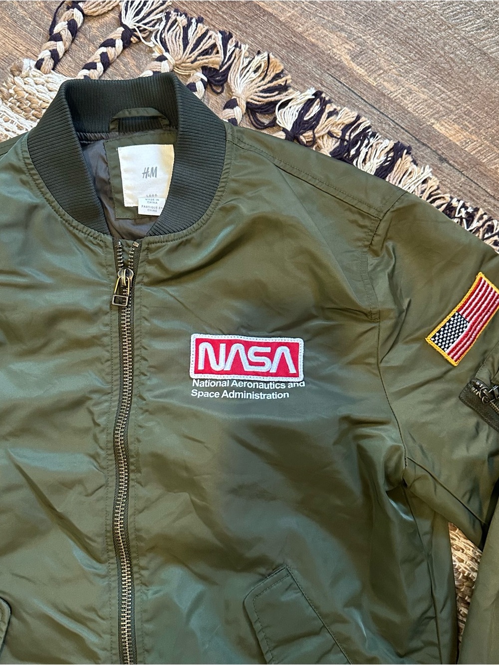 ☾ H&M NASA patch bomber jacket 🇺🇸 - Picture 3 of 8